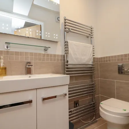 Sir Nigel Gresley Engine Shed Semesterbostad