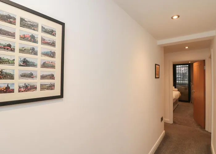 Sir Nigel Gresley Engine Shed *